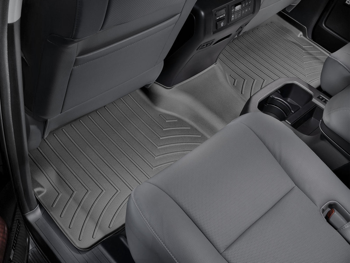 Tapis arrière FloorLiner noir WeatherTech Toyota Sequoia 2008-2022 (7 passagers (avec console centrale) seulem - Récréashop